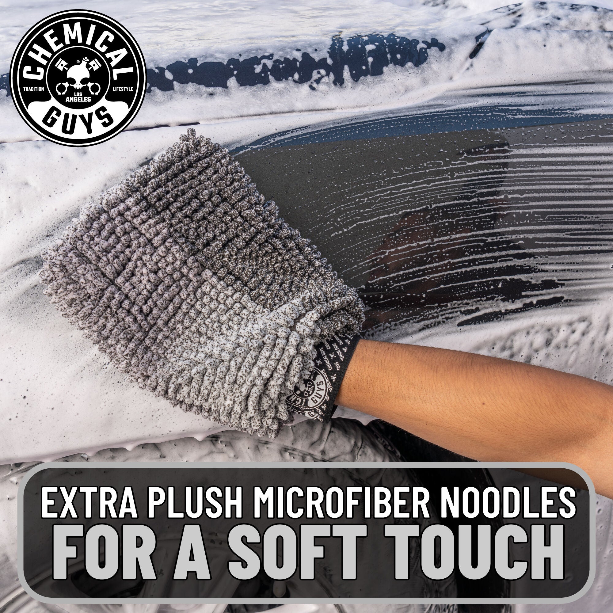 The PileDriver Ultimate Multipurpose Detailing Mitt - Image 6